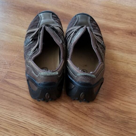 Flat Tire Women Shoe 8 ? Flat Outdoor Casual - Picture 3 of 5